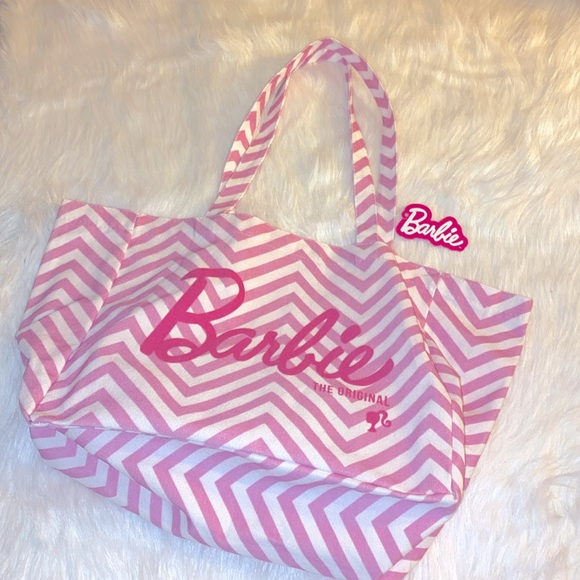 Barbie Canvas Tote - Picture 3 of 9